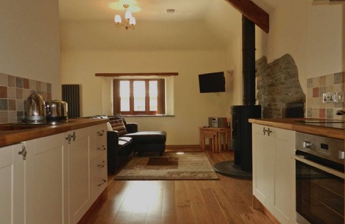 Fivelanes Apartment | The Granary by Interhome