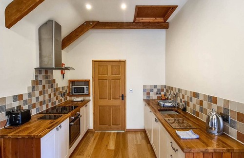 Fivelanes Apartment | The Granary by Interhome