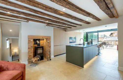 Kelmarsh House | The Granary - Elegant Countryside Retreat