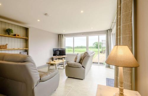 East Dereham House | The Granary - Great Dunham
