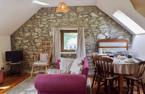 Clarbeston Road Cottage | The Granary - HW7187
