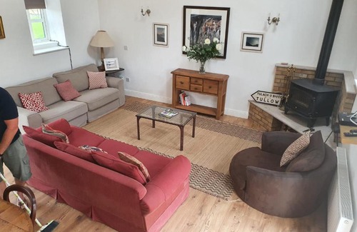 Knockaderry Cross Roads House | The Granary