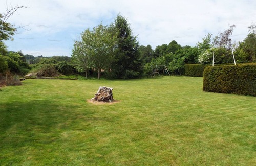 Saint Owens Cross Cottage | THE GRANARY, pet friendly, character holiday cottage in Walford