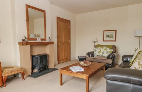 Spofforth Cottage | THE GRANARY, romantic, character holiday cottage in Spofforth