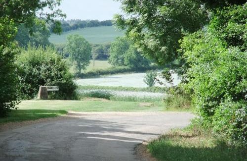 Chackmore Apartment | The Granary self-catering cottage on a working farm