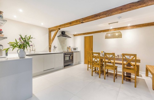 Peasmarsh Cottage | The Granary - UK41886
