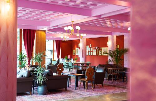 Arosa Hotel | The Grand Arosa - Pop-Up Hotel Self Check-in