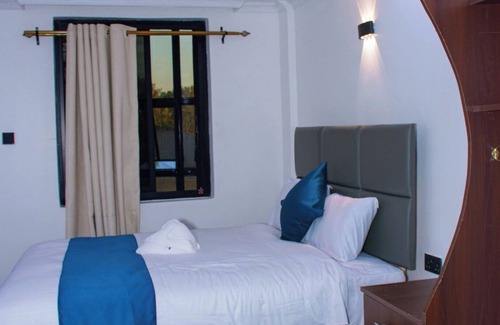 Kenya Hotel | The Grand Brystal Comfort Inn