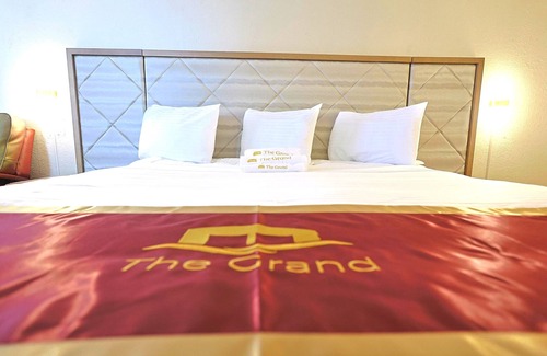 Texarkana Hotel | The Grand by Capital O Texarkana I-30