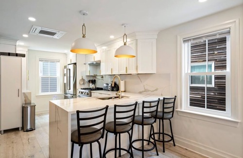 Salisbury Beach House | The Grand Coastal Koz at Salisbury Beach