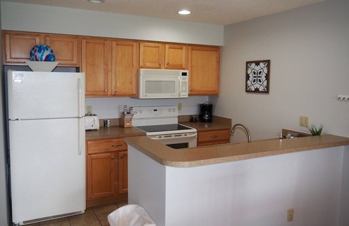 Acme Condo | The Grand Getaway - Gorgeous and Great Location for Exploring the Traverse City Area!