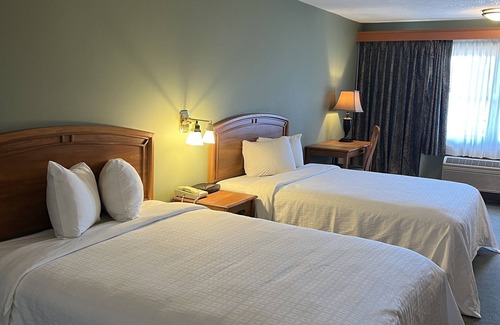 Regional District of Nanaimo Hotel | The Grand Hotel Nanaimo
