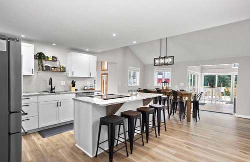 Huron House | The Grand Lodge with private pool - The Ultimate Retreat