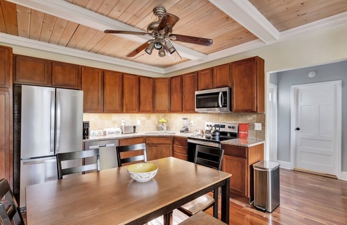 Saratoga Springs Apartment | The Grand Mare Jim Dandy | Luxury Suite | Sleeps 6