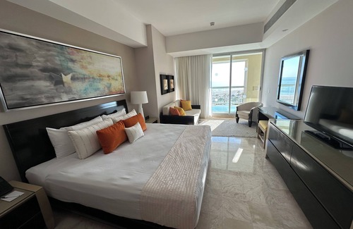 Centro Hotel | The Grand Mayan at Puerto Peñasco