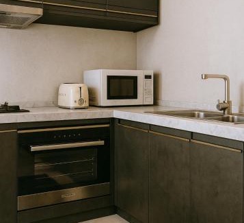 London City Centre Apartment | The Grand on Garrick