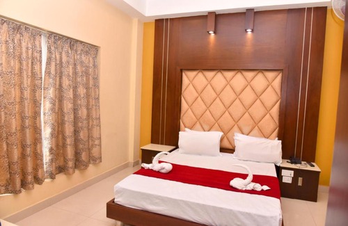 Chidambaram Hotel | The Grand Park