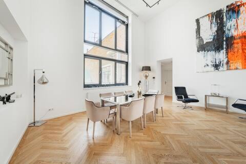 Innere Stadt Apartment | The Grand Penthouse - Modernes Luxus-Domizil