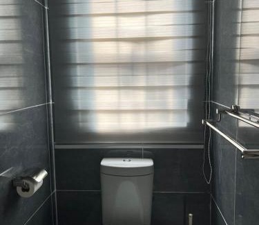 Serowe Bed & Breakfast | The Grand Reef Guest House