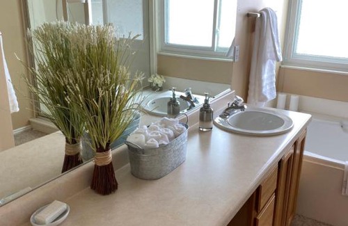 South Jordan House | The Grand