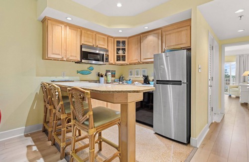 Hatteras Apartment | The Grand View 122 at the Villas at Hatteras Landing 1 Bedroom Near-Beach Condos with Pool Access!