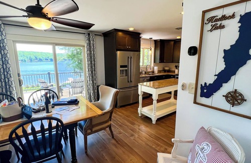 Fort Ann House | The Grandview- Family and Pet Friendly