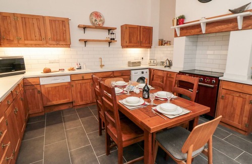 Goathland Cottage | THE GRANGE, pet friendly, with open fire in Goathland