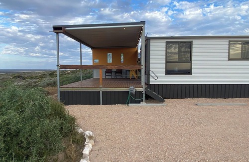Ripon Cottage | The Granites on Westall. 250 acres of secluded bush land with coastal views.