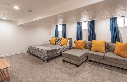 Ogden Apartment | The Grant Unit - Little & Cozy!