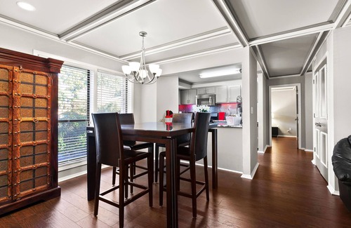 Cumberland Condo | The Gray Palace Of Marietta ~ Great Location!