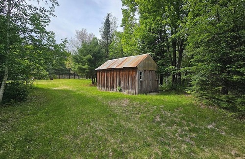 Manton Cabin | The Great Escape: Family Fun Cabin in Manton