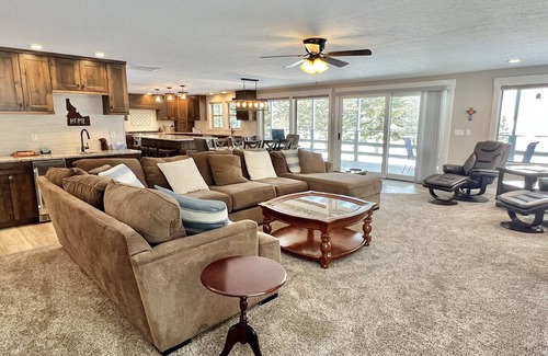 Cascade House | The Great Outdoors - Fantastic home - Lake Cascade - Game room - A/C - Lots of parking