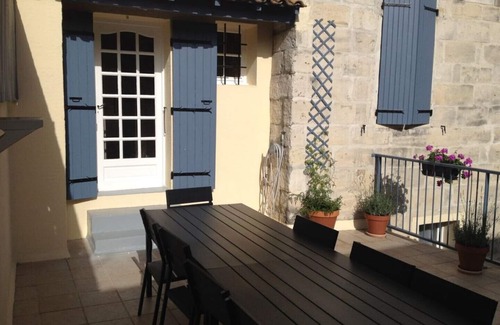 Beaucaire Apartment | THE GREAT ROUGET