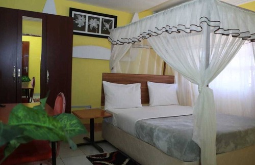 Lodwar Hotel | The Great Turk Reef Hotel