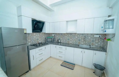 Penha de Franรงa Villa | The Greek Villa 3BR Private Pool By homeyhuts