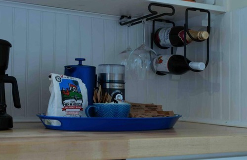 Troutville Cottage | The Green Chickadee: romantic cottage near AT/I-81