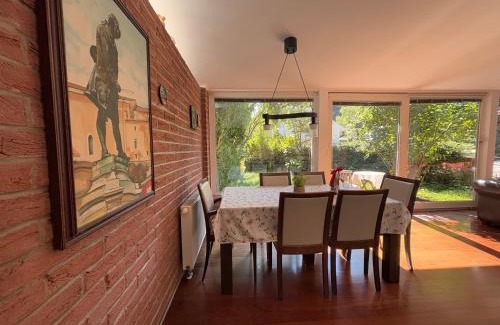 Siska District Apartment | The Green City Apartment