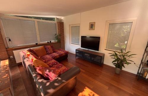 Siska District Apartment | The Green City Apartment