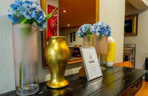 Greater Johannesburg Metropolitan Area Apartment | The Green Door Cottage