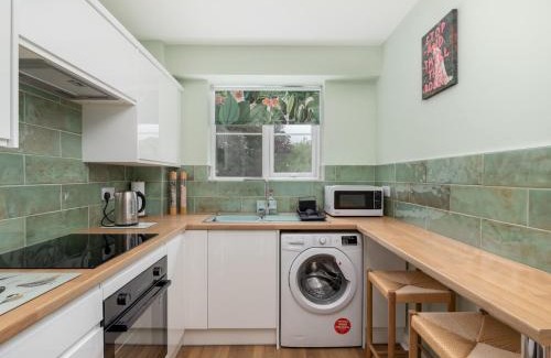 Rickmansworth Apartment | The Green Escape in Town - PTK
