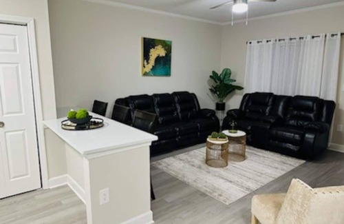 Tuscaloosa Apartment | The Green Escape