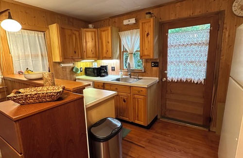 Aspers Cabin | The Green Glade Family Glamping Cabin Near Gettysburg & Trails