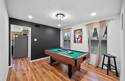 South Arlington House | The Green Golf Resort, 3 Bedroom 2.5 Bath innArlington near AT&TnStadium