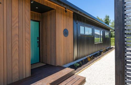 Martinborough House | The Green House - Luxury Eco Escape