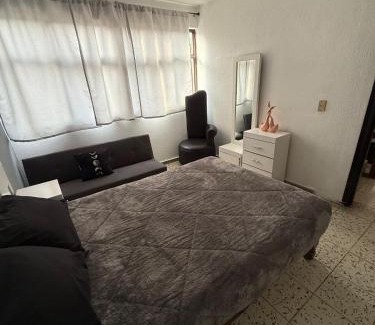 Santa Fe de la Laguna House | The Green House