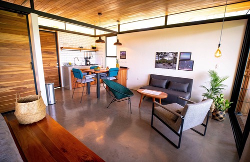 Carmen House | The Green House - Santa Teresa