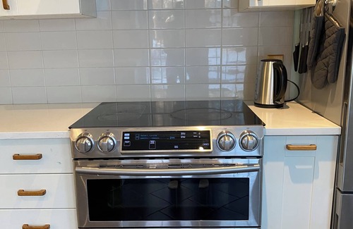 District d'Aylmer House | The Green On Bancroft: Fabulous Organic Family Home