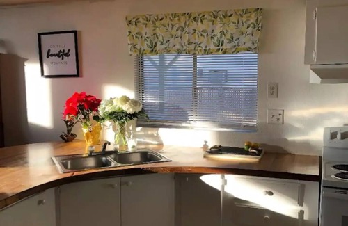 Holiday Shores House | The Green River House