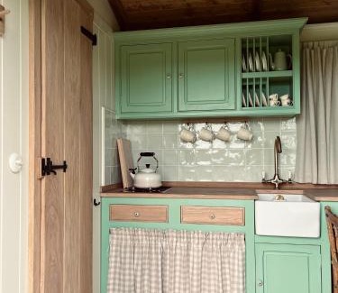 The Ardennes House | The Green Shepherd, a charming authentic cabin surrounded by beautiful countryside