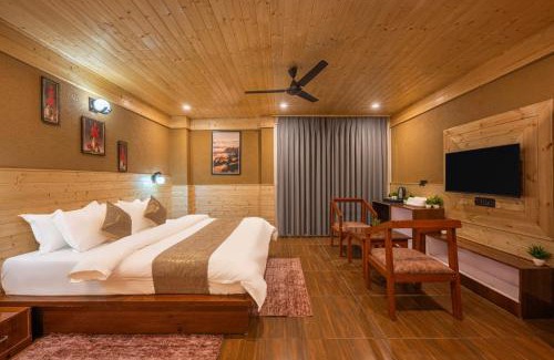 Fagu Hotel | The Green Trails I Vacations I Conference I MICE I Family Events I Open Air Terrace I Sky Bonfire I Kufri By Charvi Retreat